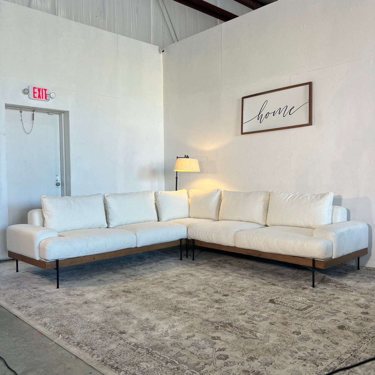Classic Home Faro 3pc Sectional