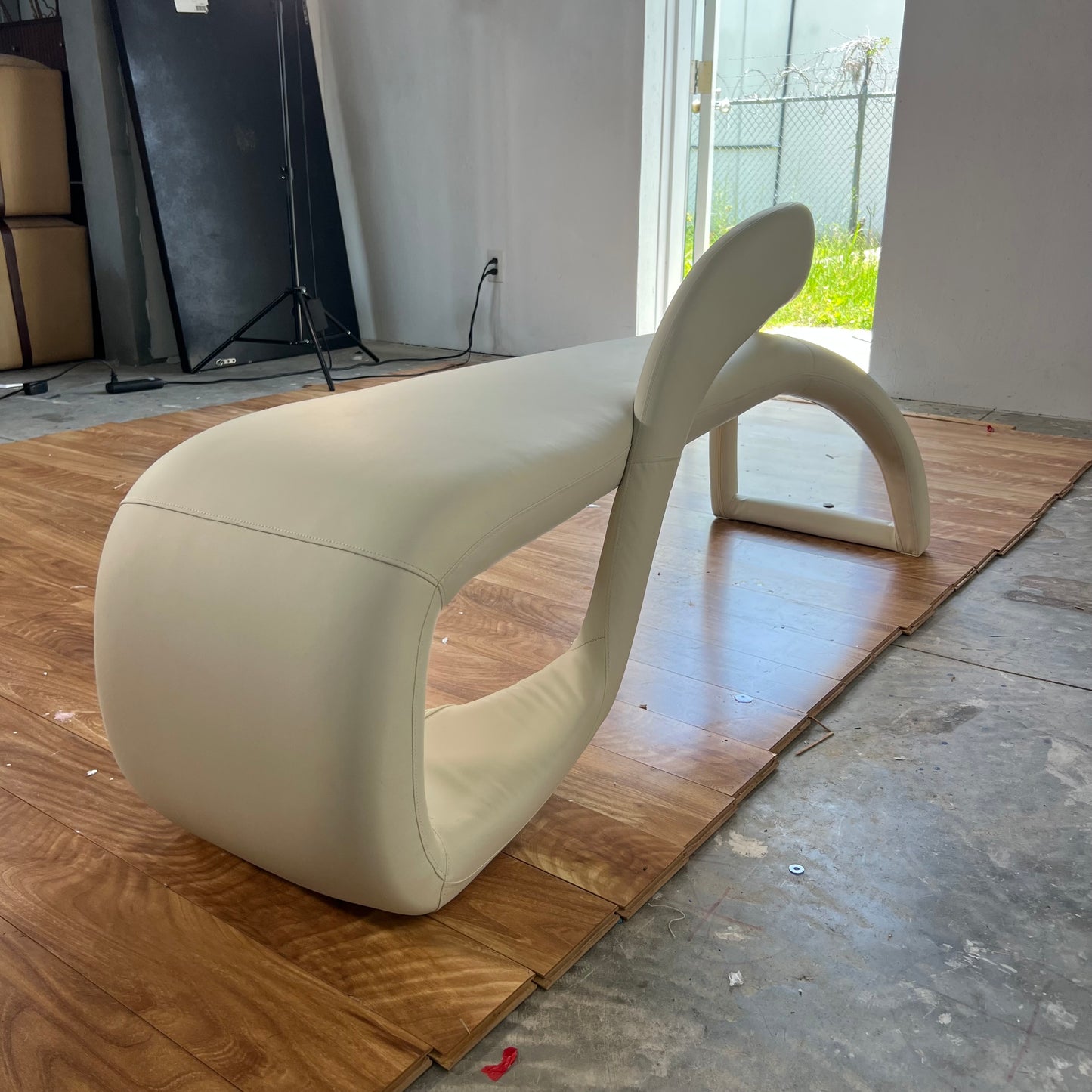 NEW Orren Ellis White Faux Leather Abstract Bench