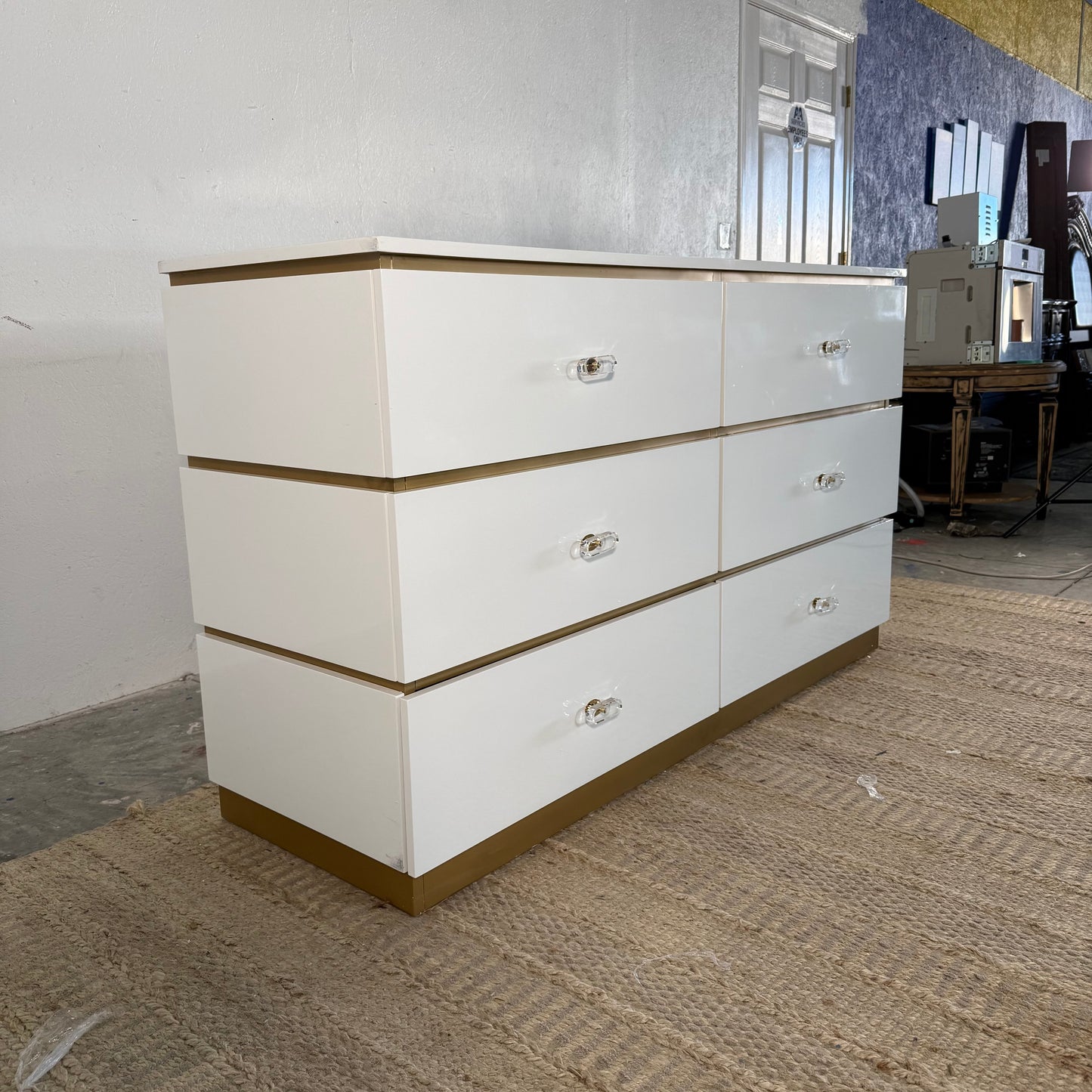 NEW White “Jessi” 6-Drawer Dresser