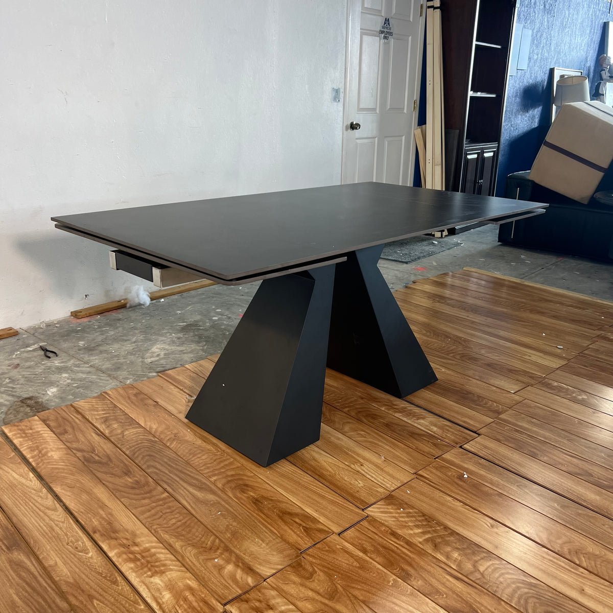 NEW Sintered Stone Extendable Dining Table