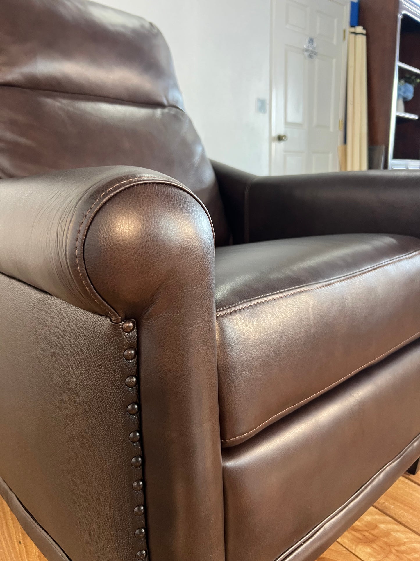 FlexSteel Elizabeth Brown Power Recliner Chair