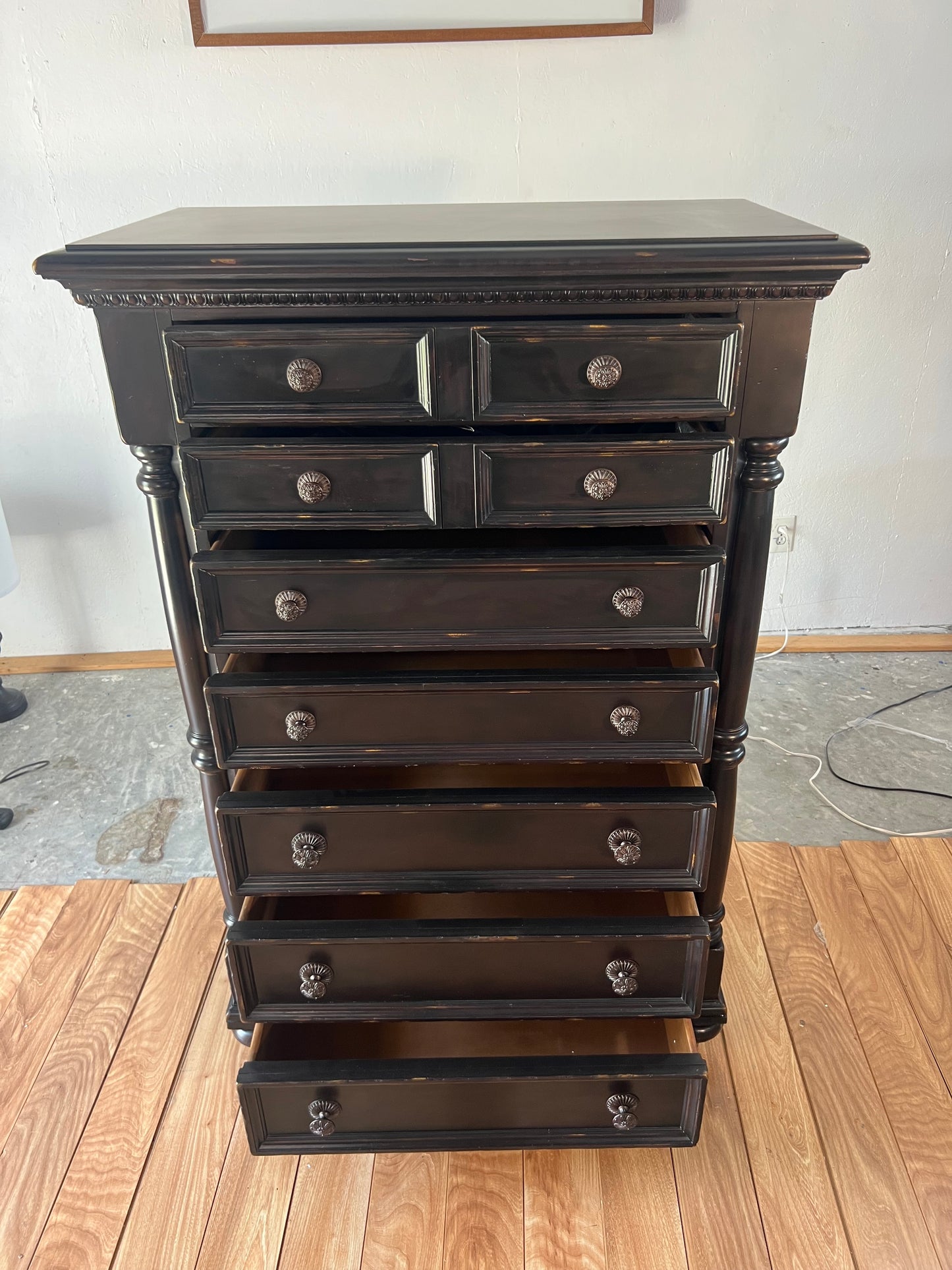 NEW Tommy Bahama Kingstown 7-Drawer Dresser