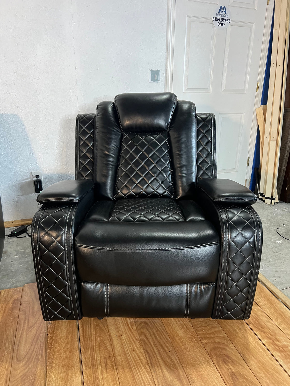 NEW Black Leather 4-Piece Reclining Living Room Set