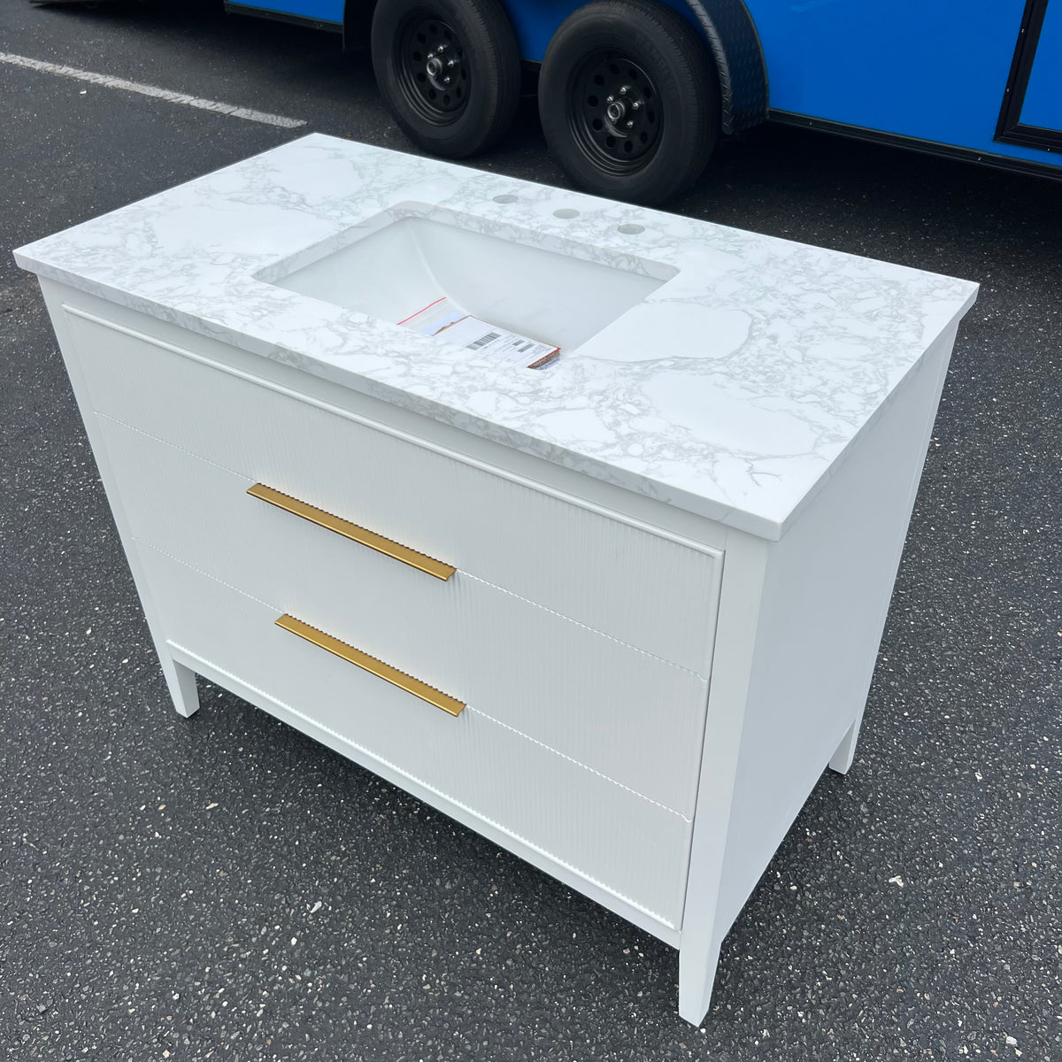 NEW 42” White Fluted Single Bathroom Vanity