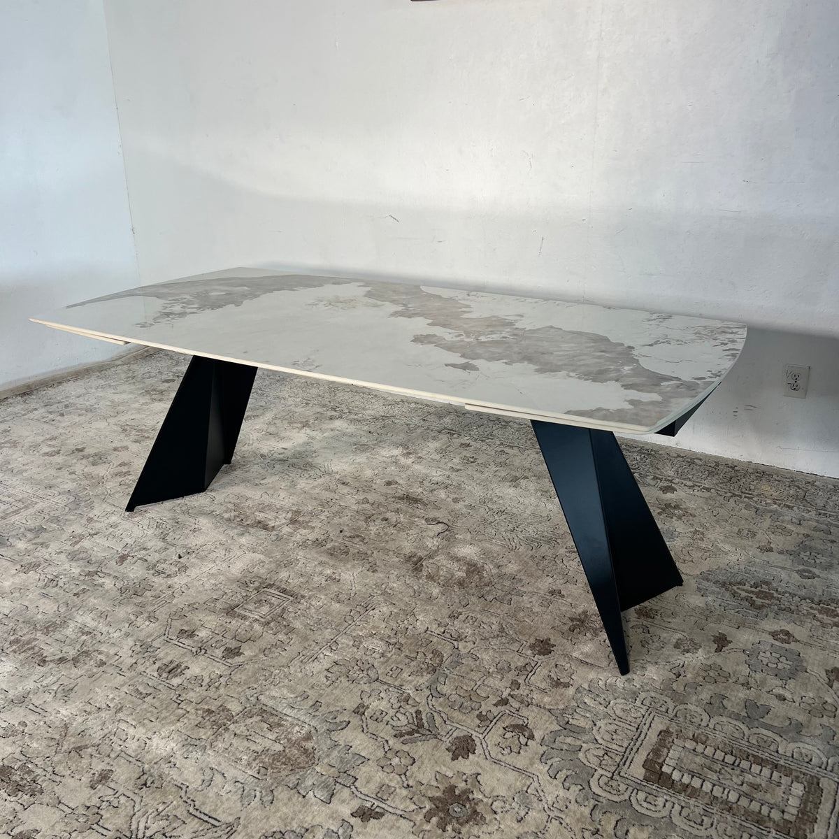 NEW Extendable Sintered Stone Dining Table