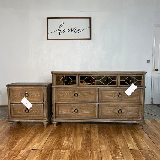 NEW Rustic Natural Oak Dresser and Nightstand Set