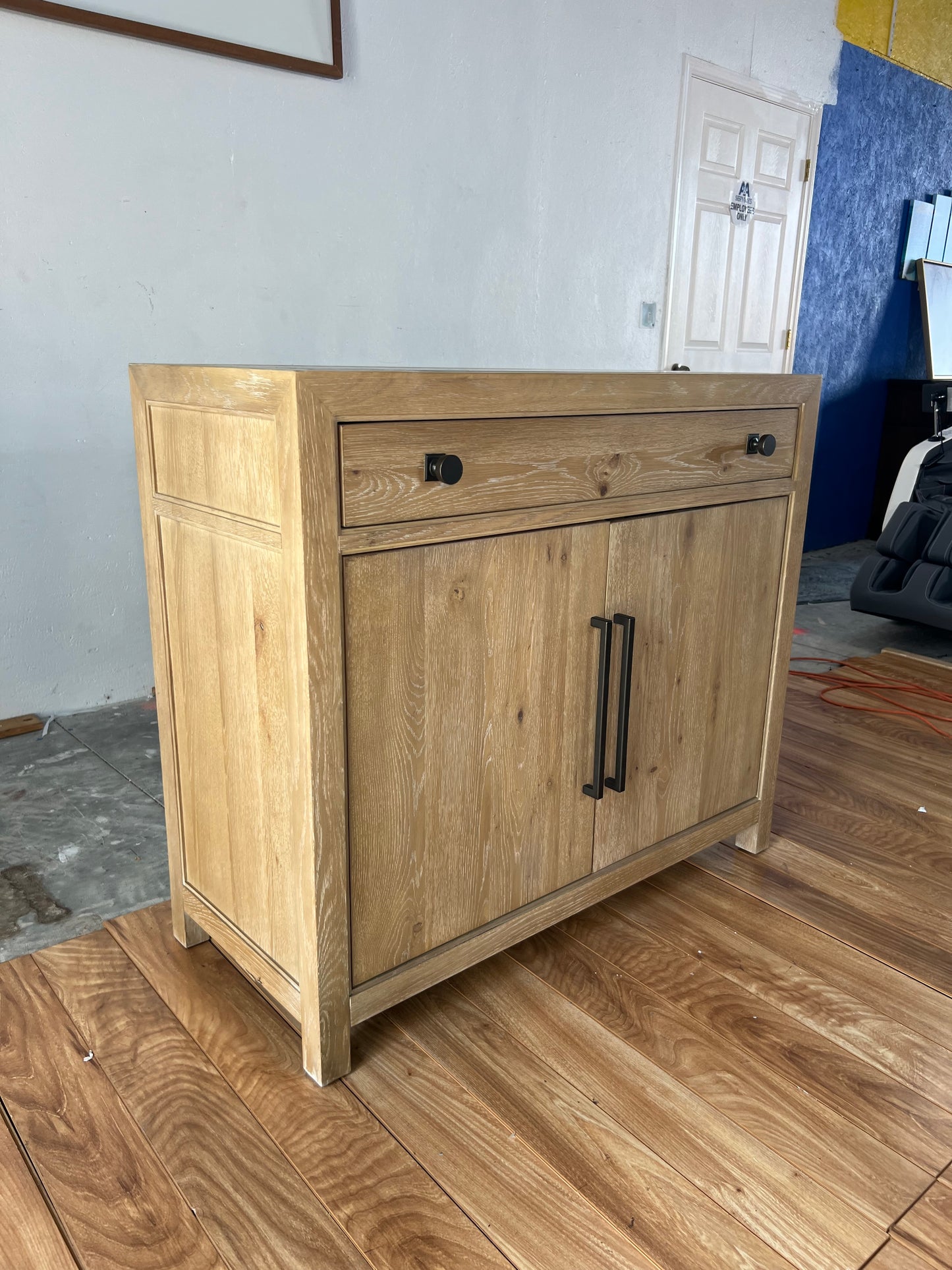 NEW Universal Furniture “Hayes” Solid Wood Bar Cabinet