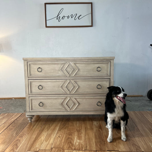 NEW Lexington Malibu 42” Chest of Drawers