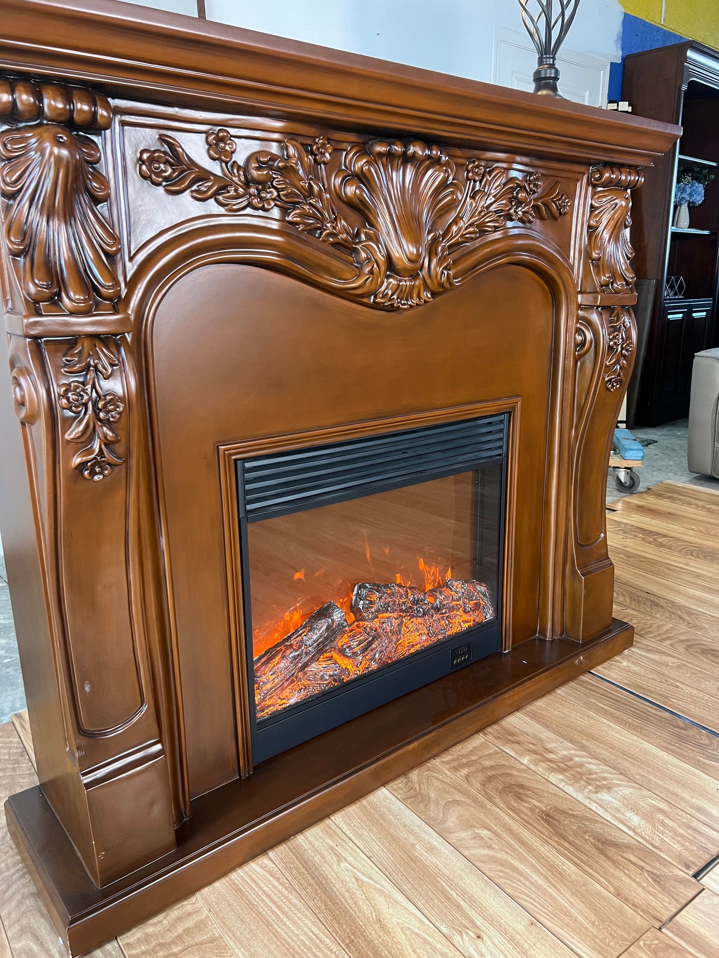 Brown Retro Solid Wood Fireplace Mantle