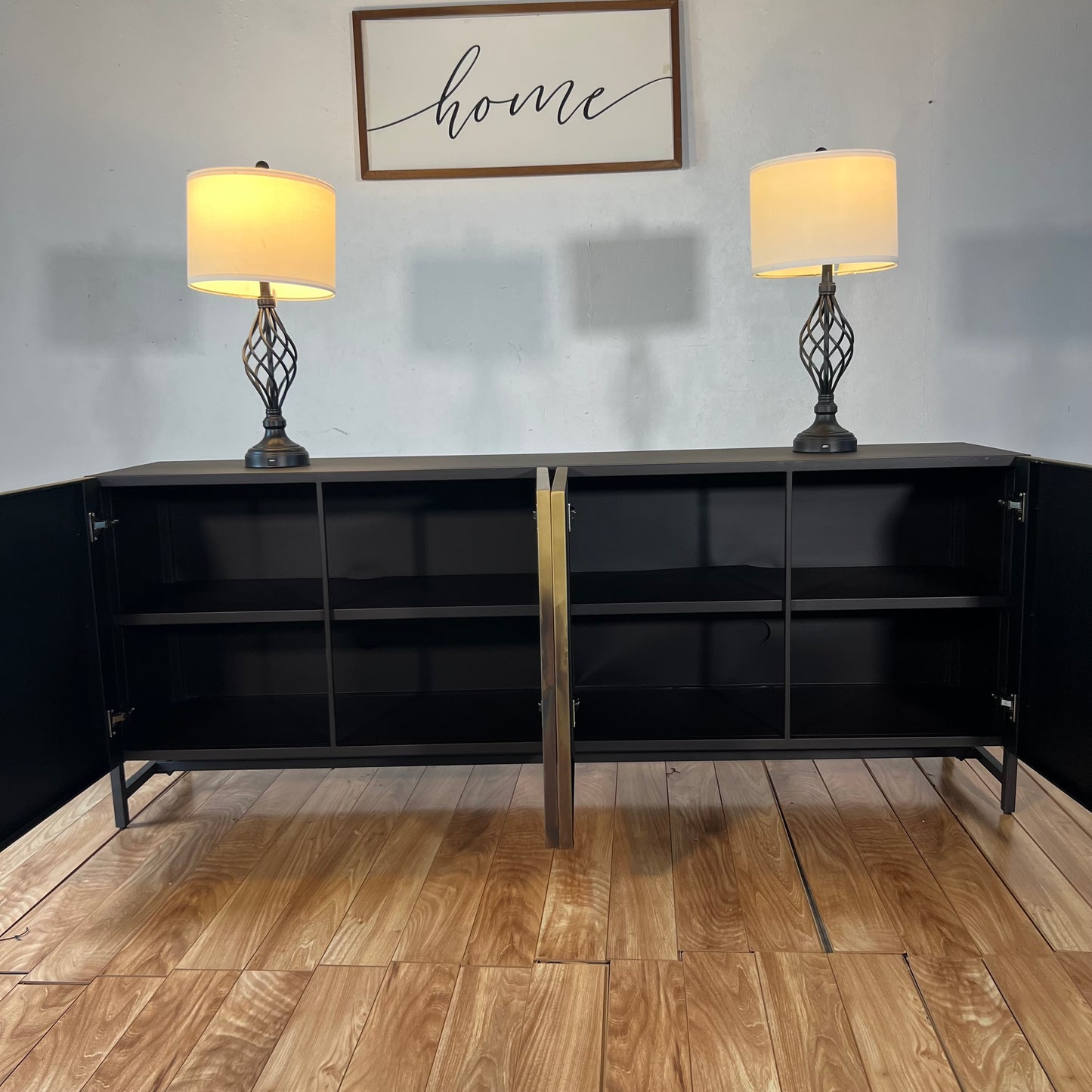 Willa Arlo “Jelissa” 6-Drawer Dresser