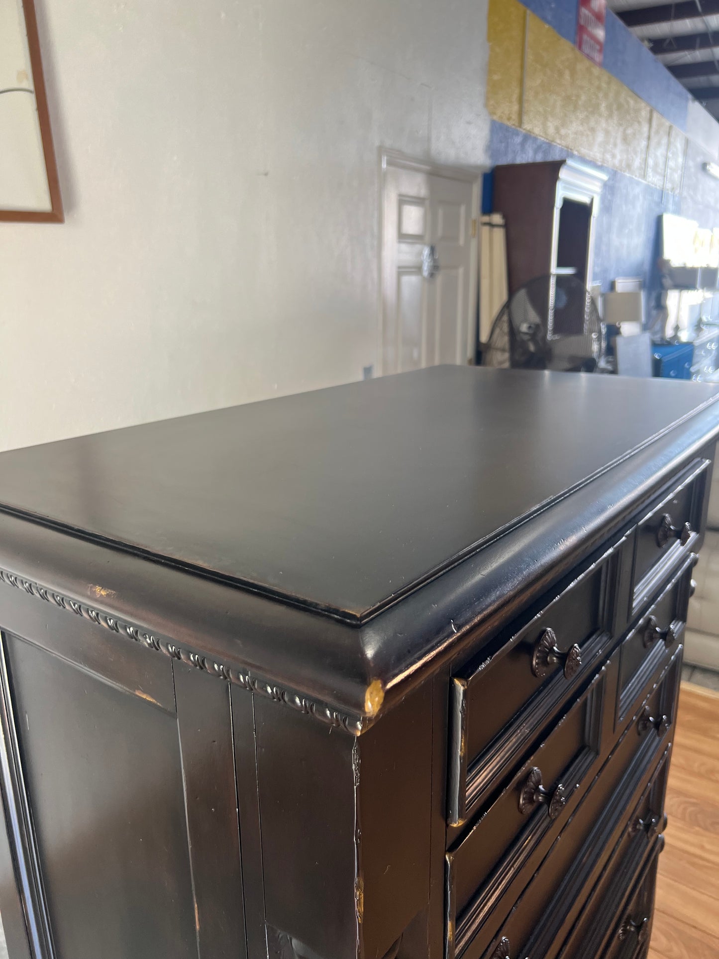 NEW Tommy Bahama Kingstown 7-Drawer Dresser