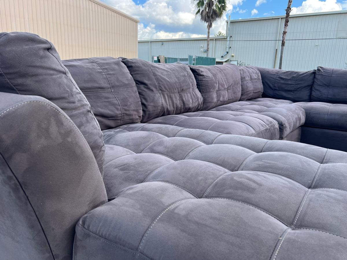 Cindy Crawford Metropolis 4-Piece Dark Grey Sectional Sofa